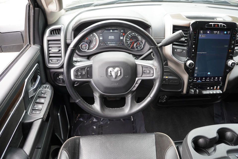 2024 Ram 2500 Laramie photo 18