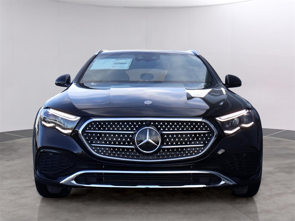 2025 Mercedes Benz E 450 4MATIC All-Terrain photo 2