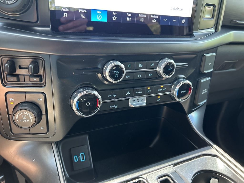 2024 Ford F-150 XLT photo 25