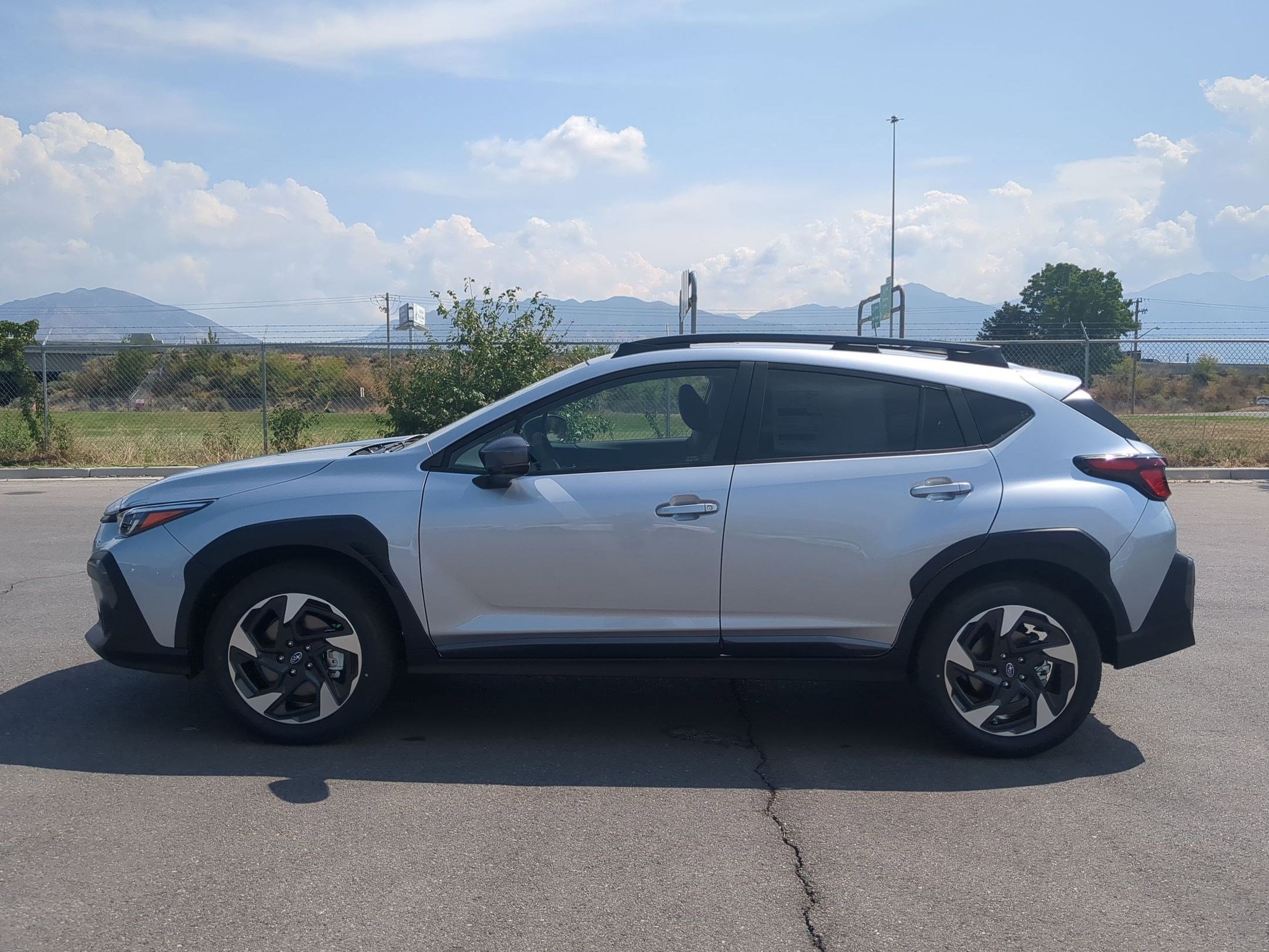 2025 Subaru Crosstrek Limited photo 6