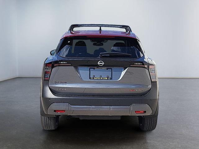 2026 Nissan Kicks SR photo 4