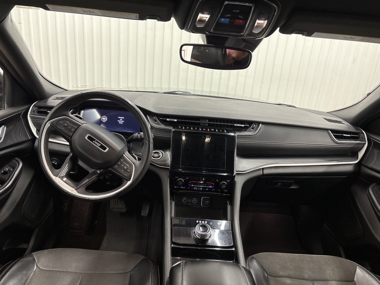 2023 Jeep Grand Cherokee Altitude photo 6