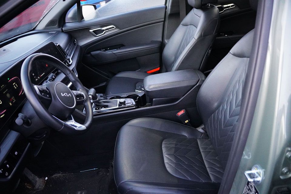 2023 Kia Sportage X-Line photo 3