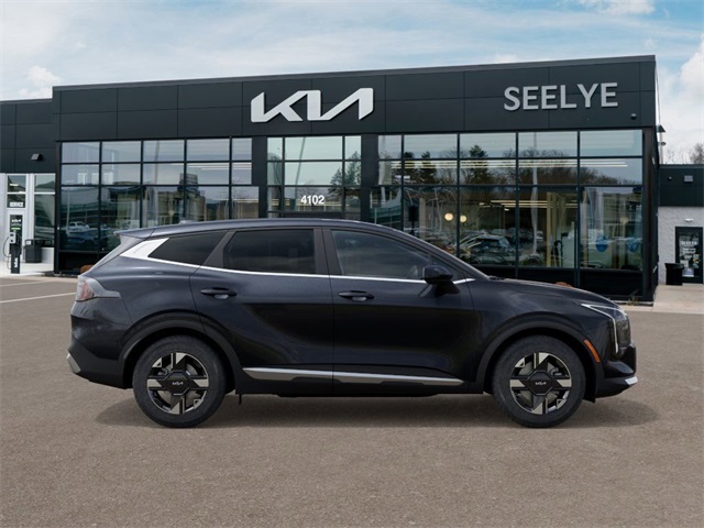 2026 Kia Sportage LX photo 3