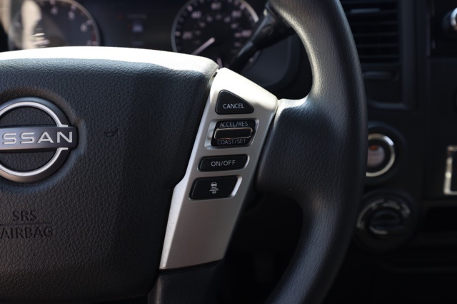 2023 Nissan Titan SV photo 24