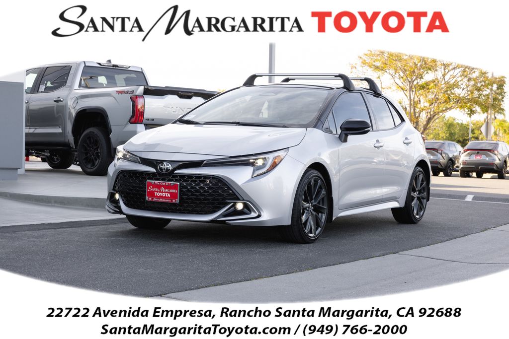 2025 Toyota Corolla Hatchback XSE