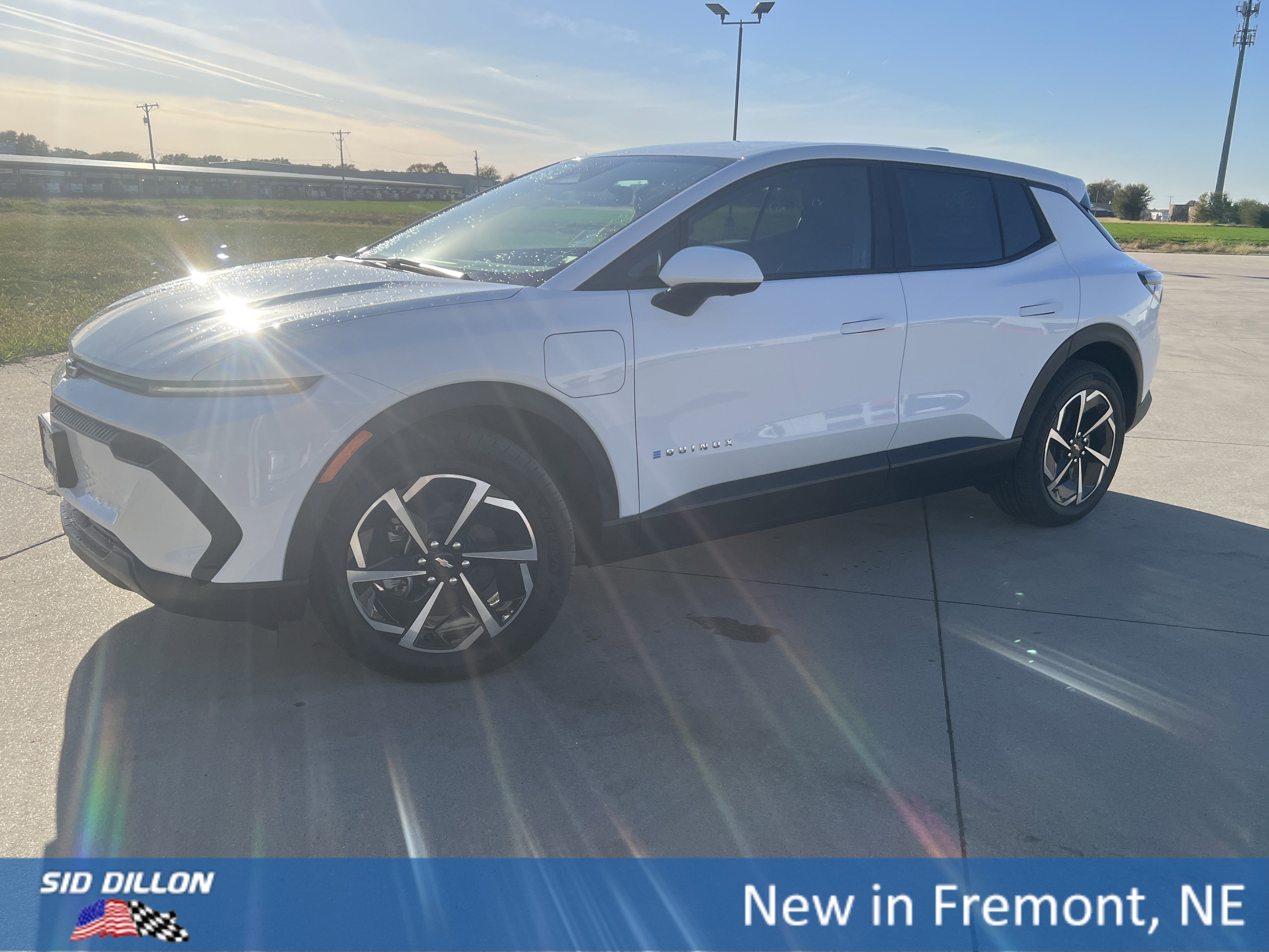 2026 Chevrolet Equinox EV 1LT's photo