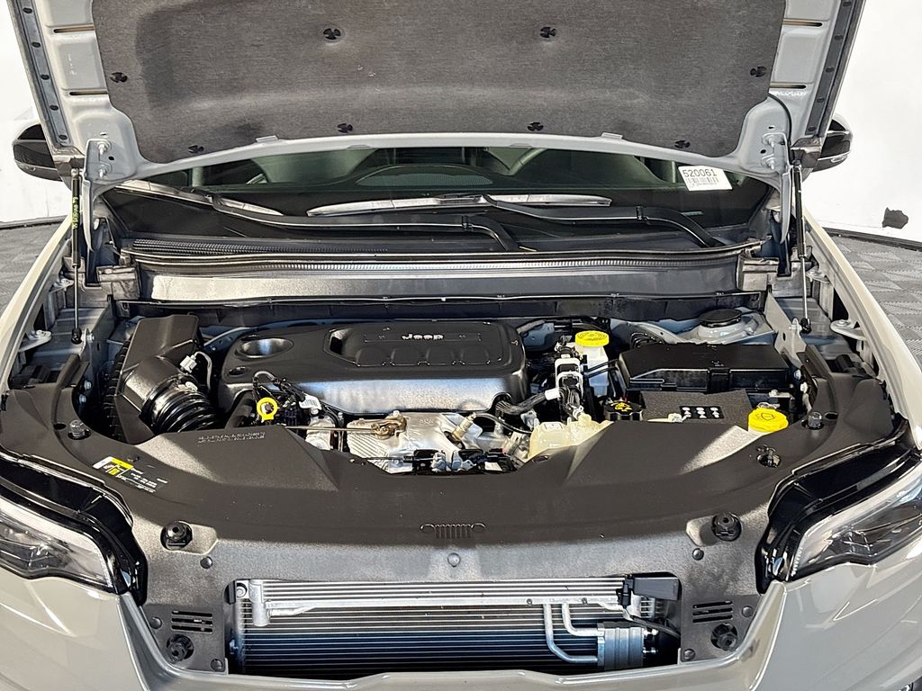 2022 Jeep Cherokee Limited photo 22