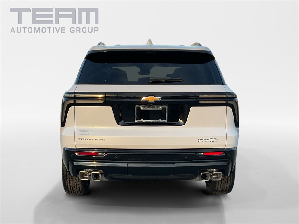 2026 Chevrolet Traverse High Country photo 4