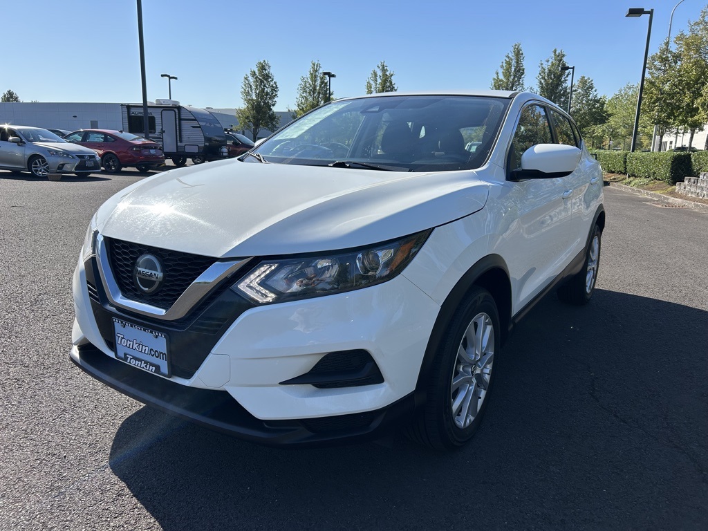 2021 Nissan Rogue Sport S photo 3