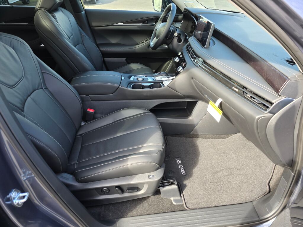 2025 Infiniti QX60 Sensory AWD photo 11