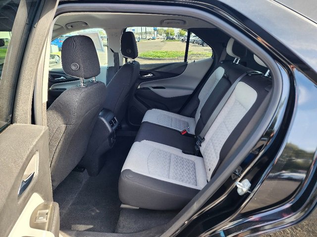 2023 Chevrolet Equinox LS photo 23