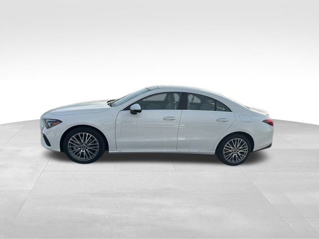 2025 Mercedes Benz CLA 250 4MATIC photo 2