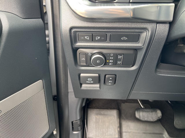 2021 Ford F-150 Lariat photo 16