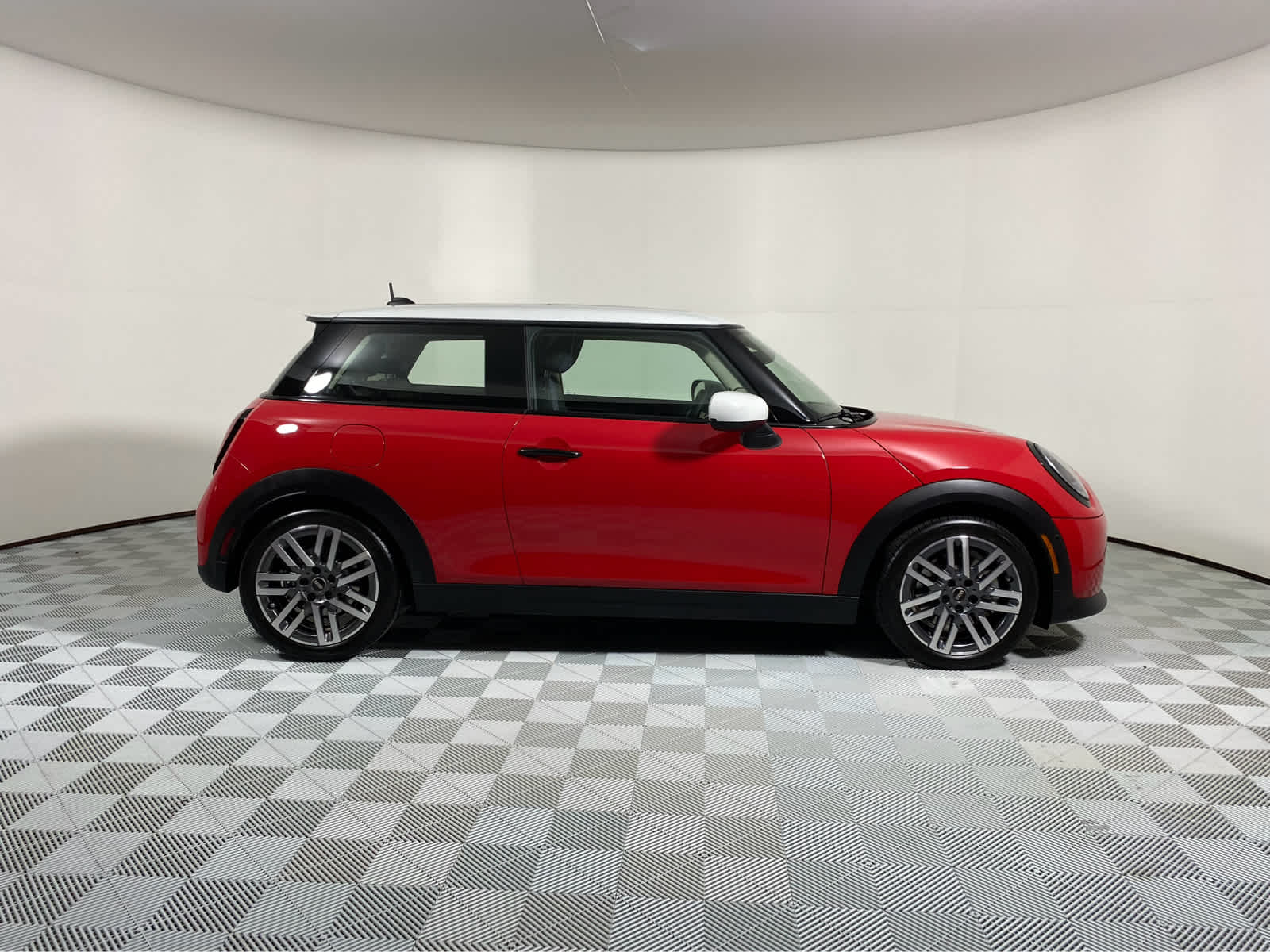 WMW23GD08S2W17735
