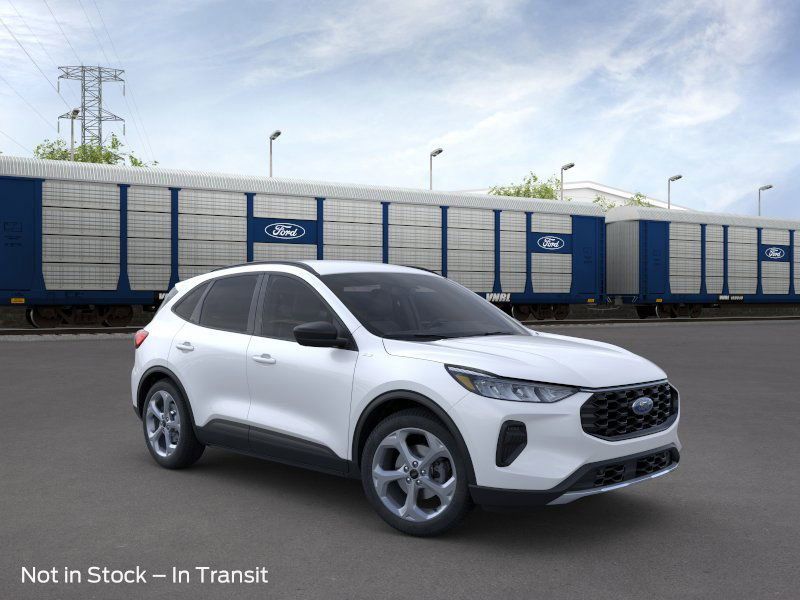 2025 Ford Escape ST-Line photo 8