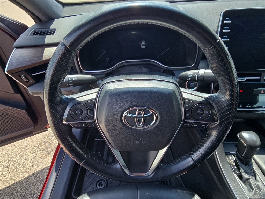 2021 Toyota Avalon XLE photo 11