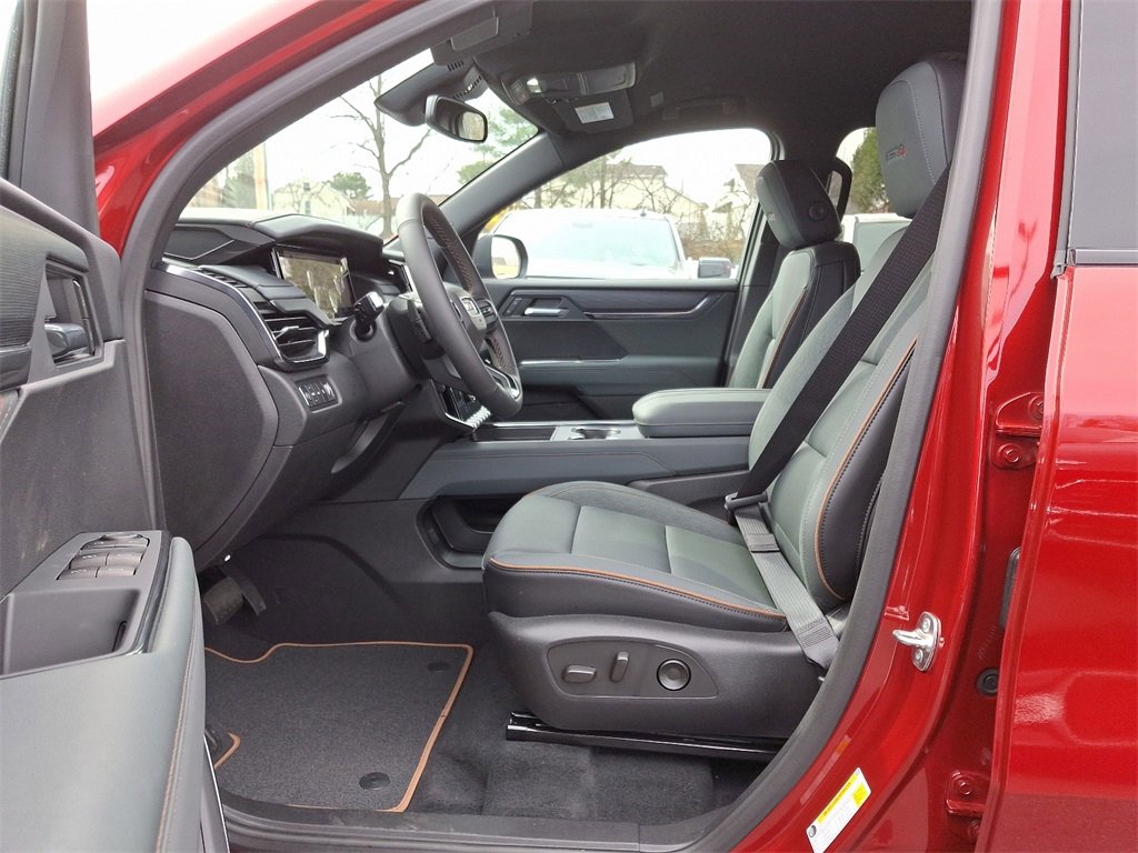 2025 Gmc Acadia AT4 photo 4