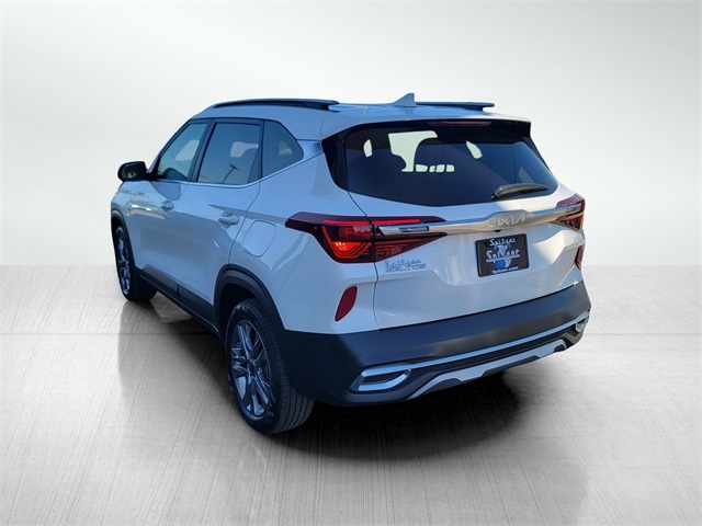 2023 Kia Seltos S photo 5