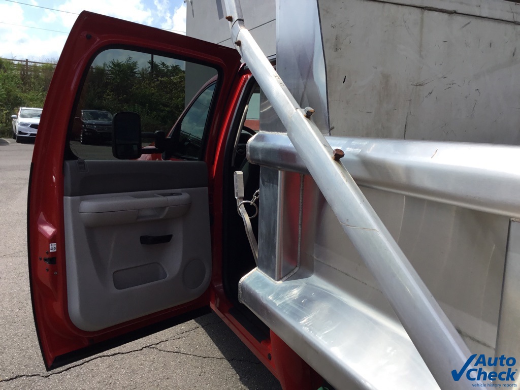 2013 Chevrolet Silverado 3500HD Work Truck photo 26
