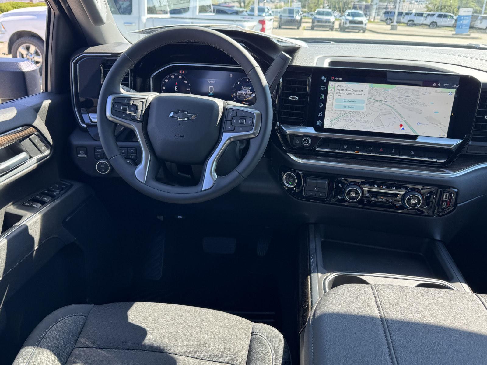 2026 Chevrolet Silverado 2500HD LT photo 31