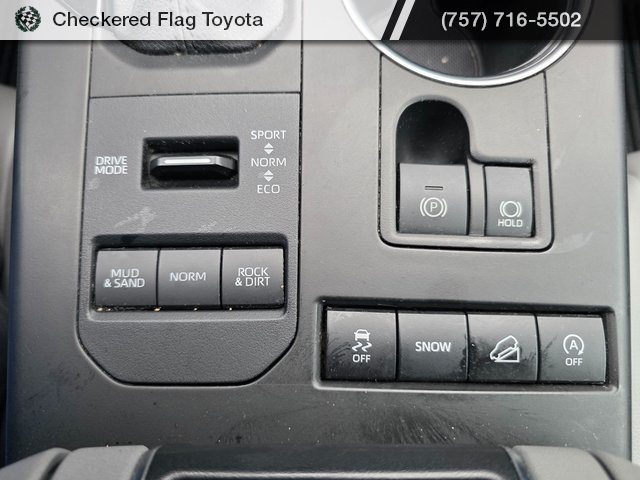 2022 Toyota Highlander XLE photo 17