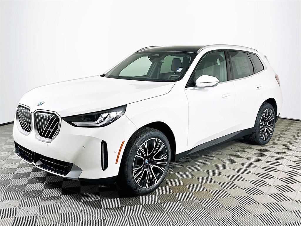 2026 BMW X3 30's photo