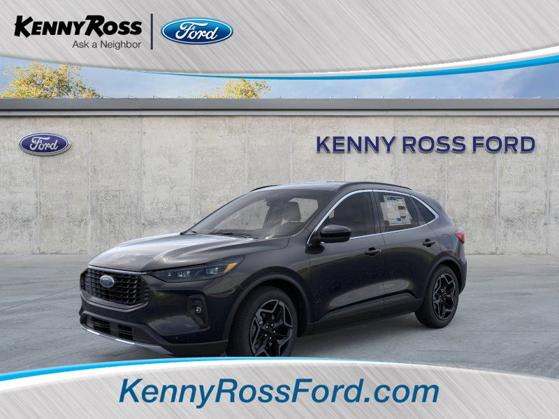2026 Ford Escape Platinum's photo