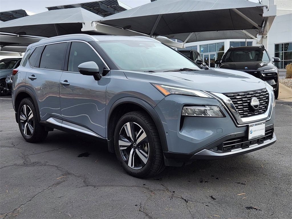 2023 Nissan Rogue SL photo 3