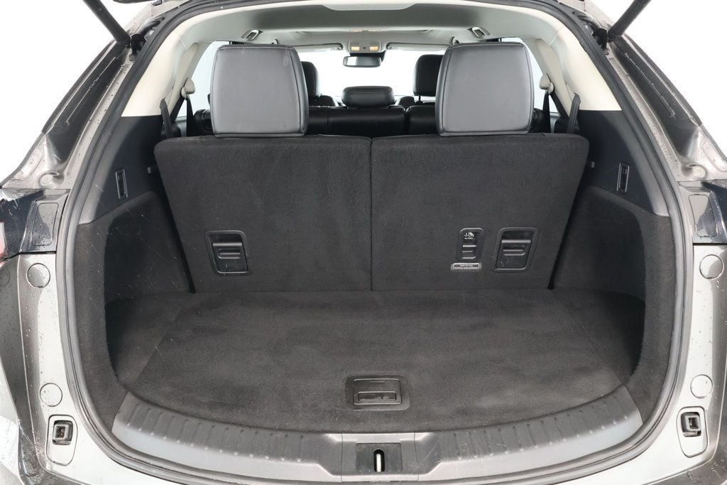 2017 Mazda CX-9 Touring photo 15