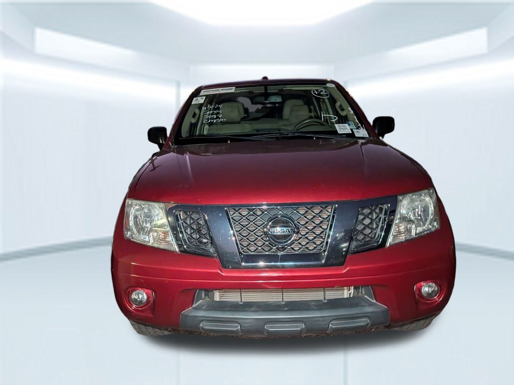 2016 Nissan Frontier SV photo 2