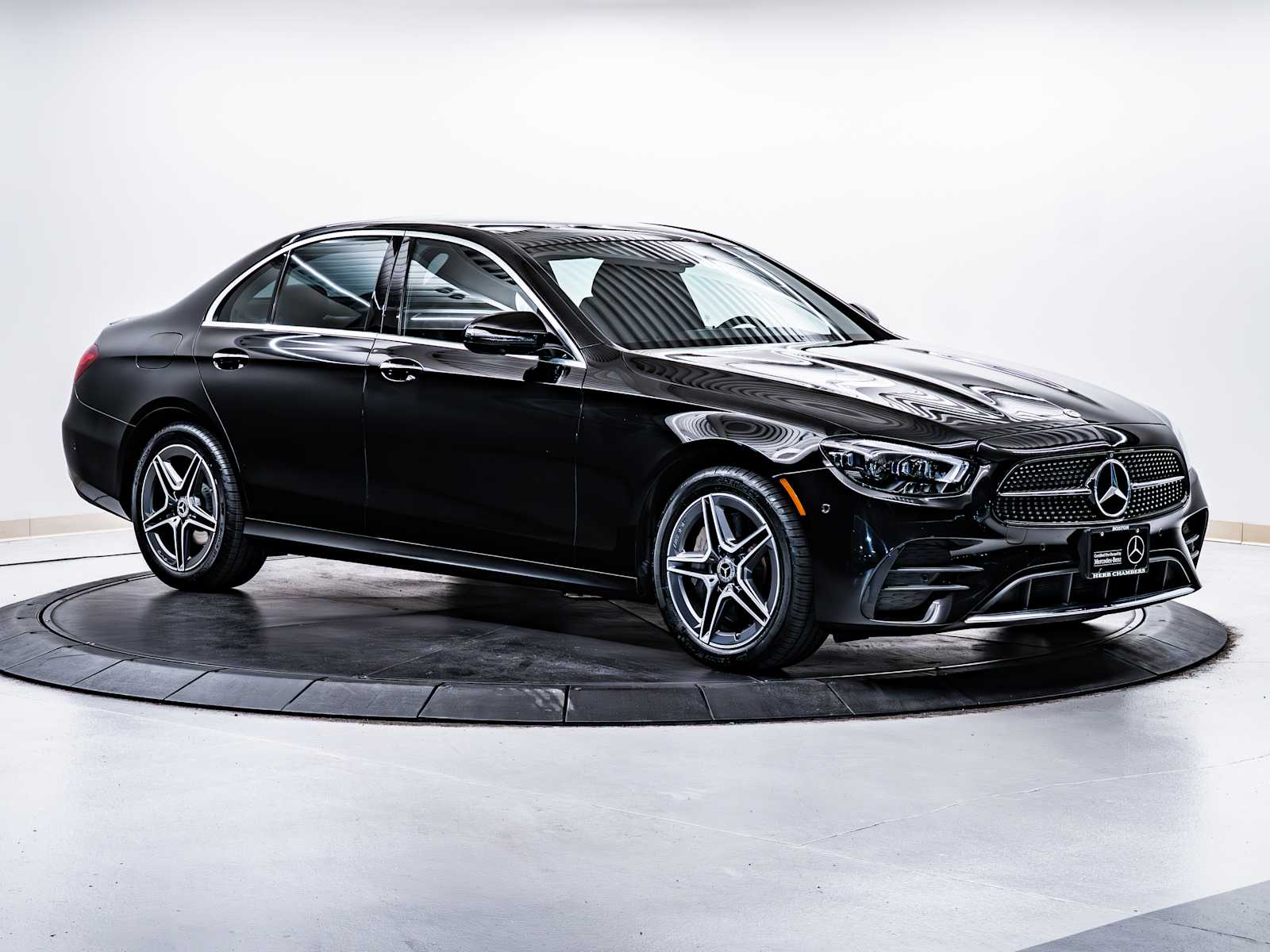 2022 Mercedes-Benz E-Class E350's photo