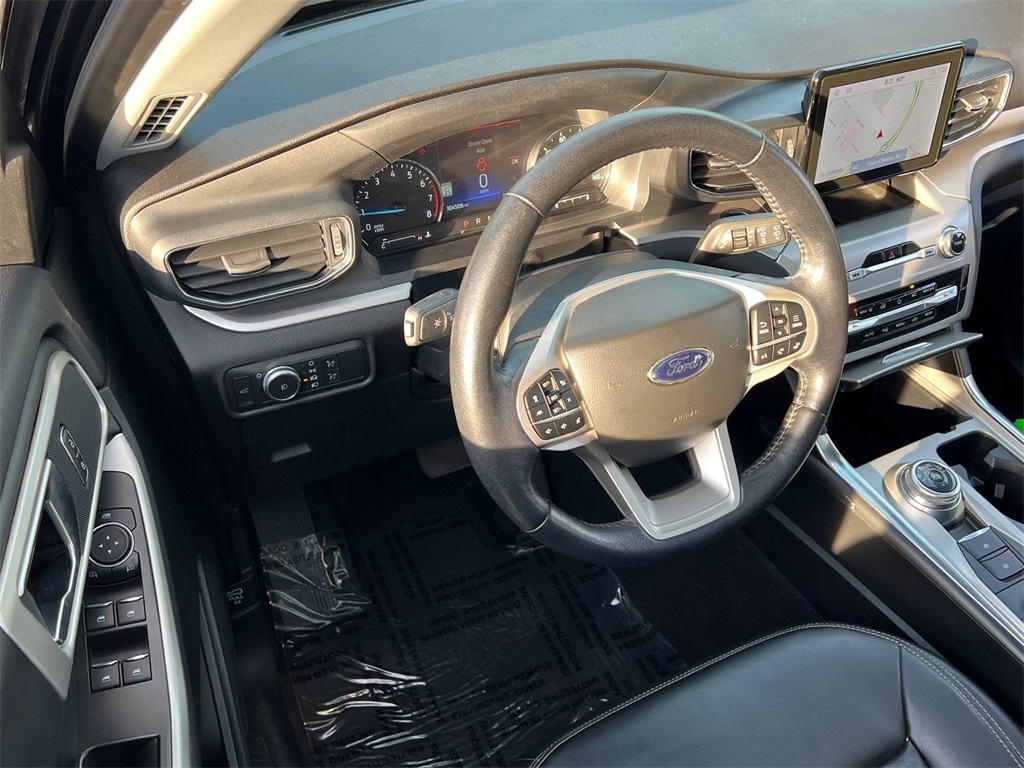 2022 Ford Explorer XLT photo 6