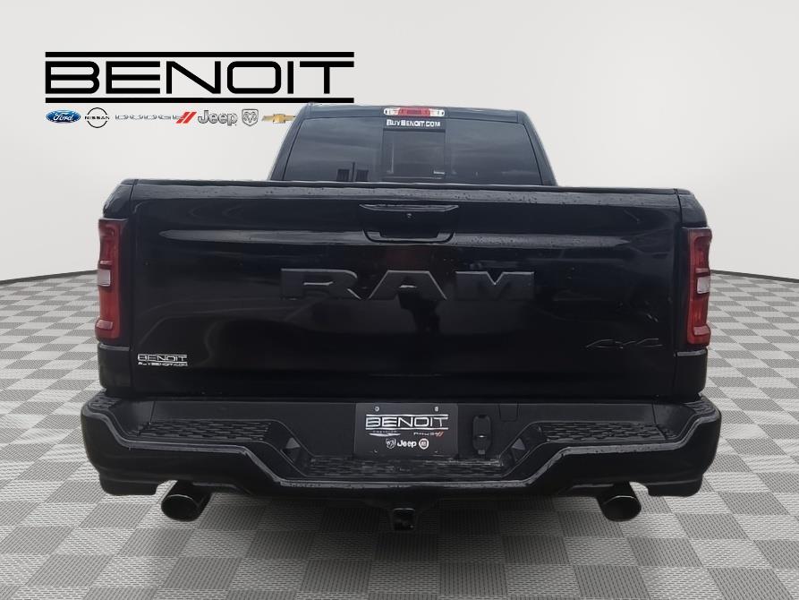2025 Ram 1500 Tradesman photo 3