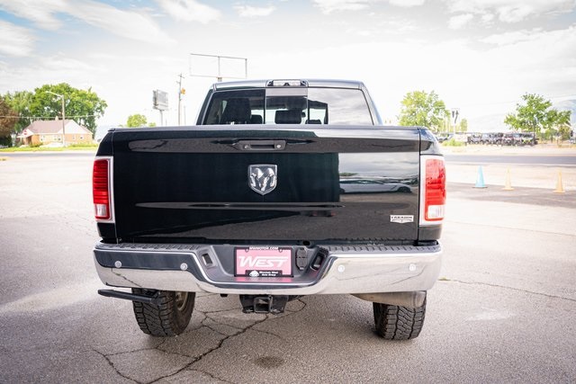 2017 Ram 3500 Laramie photo 9