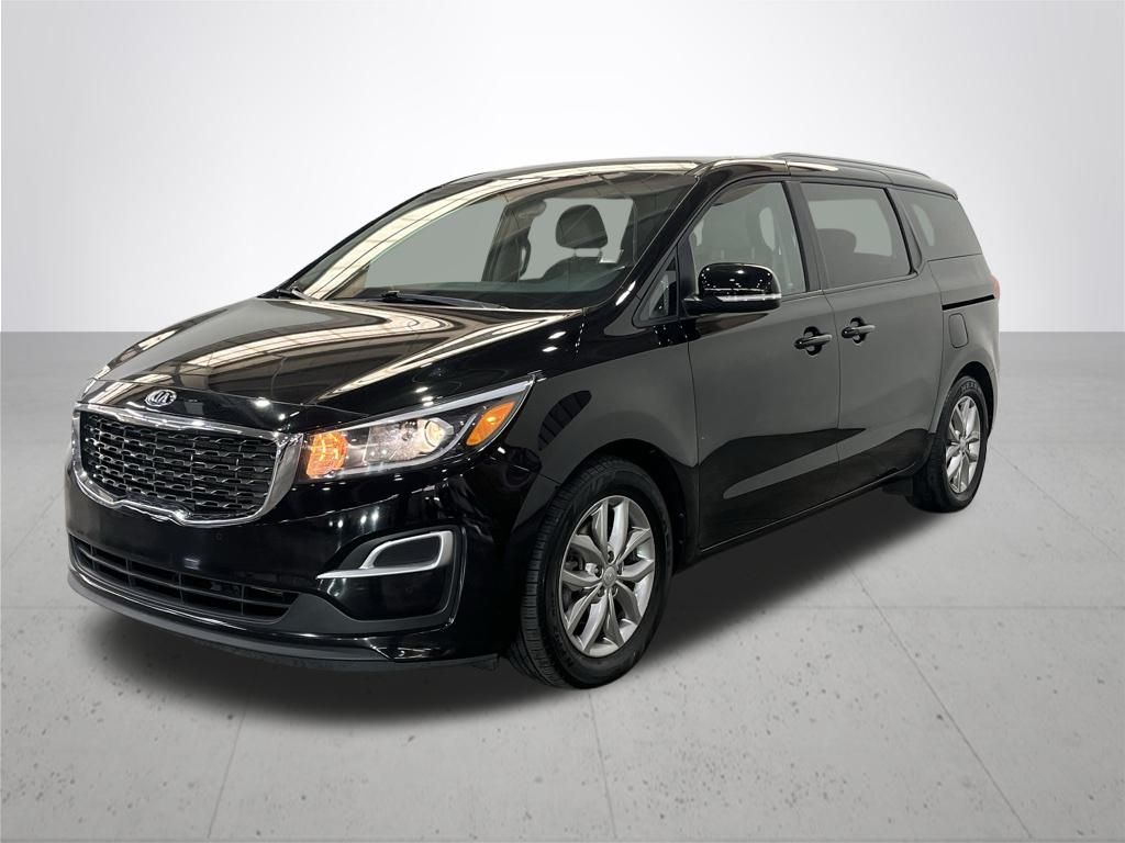 2020 Kia Sedona EX photo 2