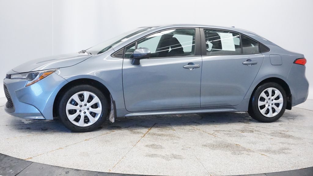 Certified 2022 Toyota Corolla LE with VIN 5YFEPMAE9NP284650 for sale in Coon Rapids, Minnesota