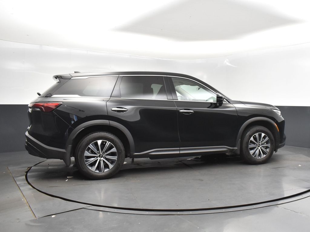 2025 Infiniti QX60 Pure photo 3