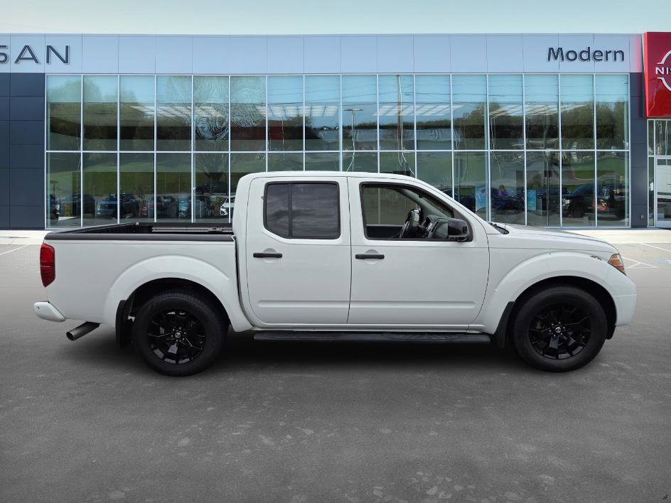 2018 Nissan Frontier SV photo 4