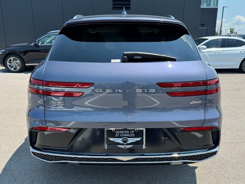 2026 Genesis GV70 2.5T Select photo 4