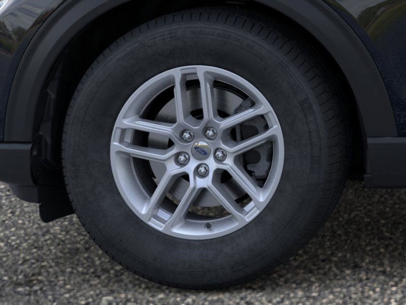 2025 Ford Explorer photo 17