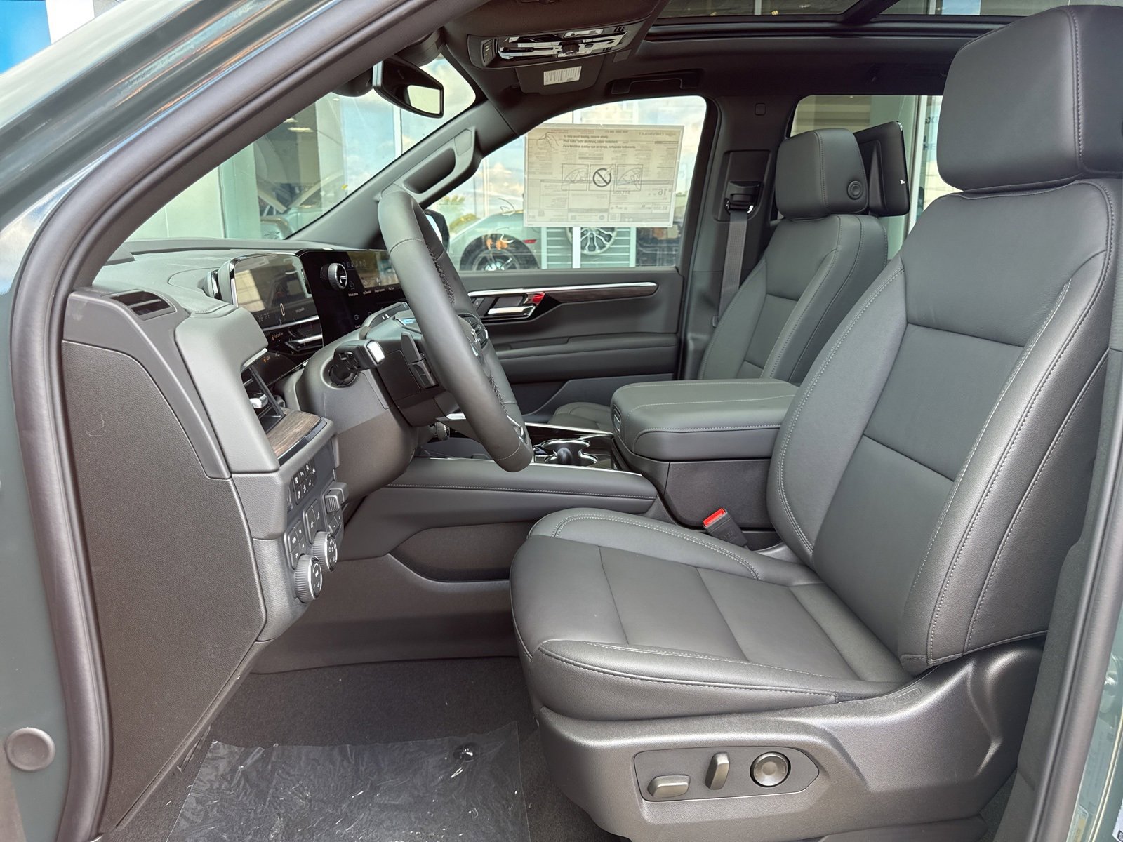 2026 Chevrolet Tahoe Z71 photo 18