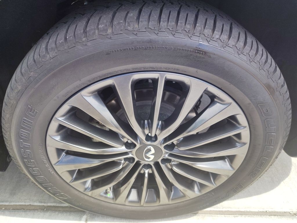 2023 Infiniti QX80 Premium Select photo 6