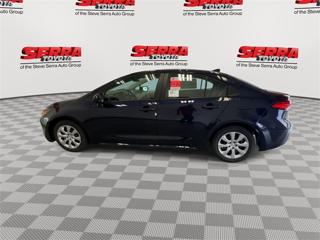2025 Toyota Corolla LE photo 6