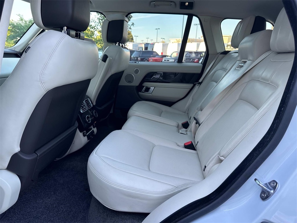 2019 Land Rover Range Rover SuperCharged HSE photo 14