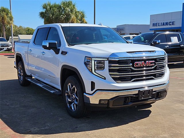 2026 GMC Sierra 1500 SLT's photo