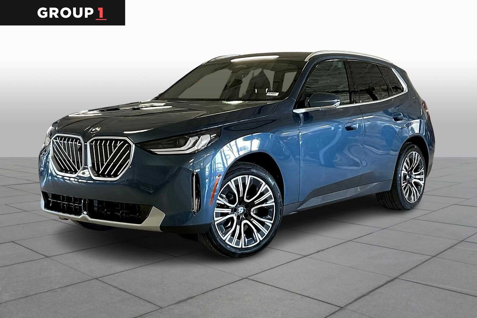 2026 BMW X3 30's photo