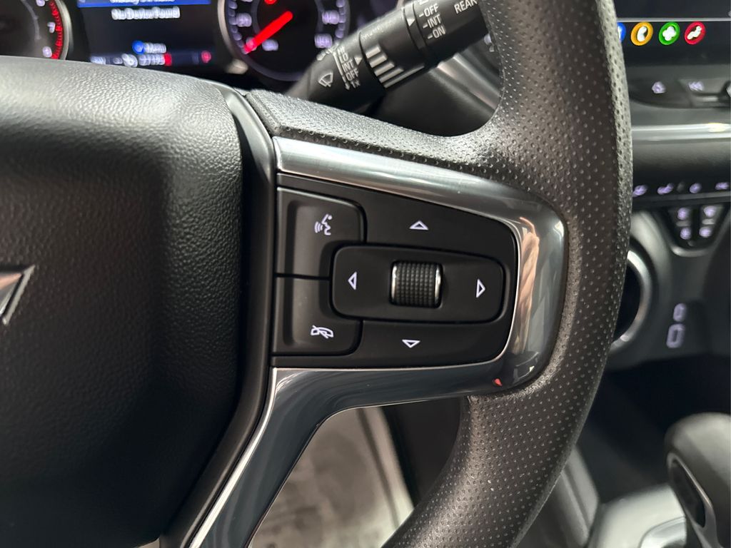 2023 Chevrolet Blazer 2LT photo 23