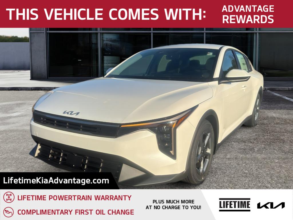 2025 Kia K4 LXS's photo