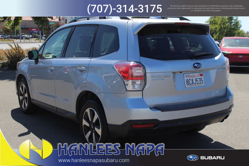 2018 Subaru Forester 2.5i Limited photo 8